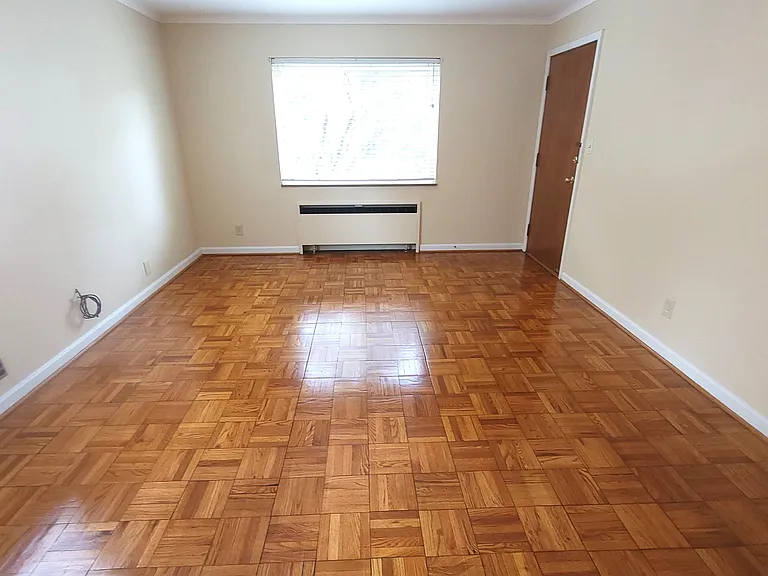3900 Vine St #1 — Photo 6