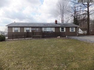 1034 E Aurora Rd, Macedonia, OH 44056
