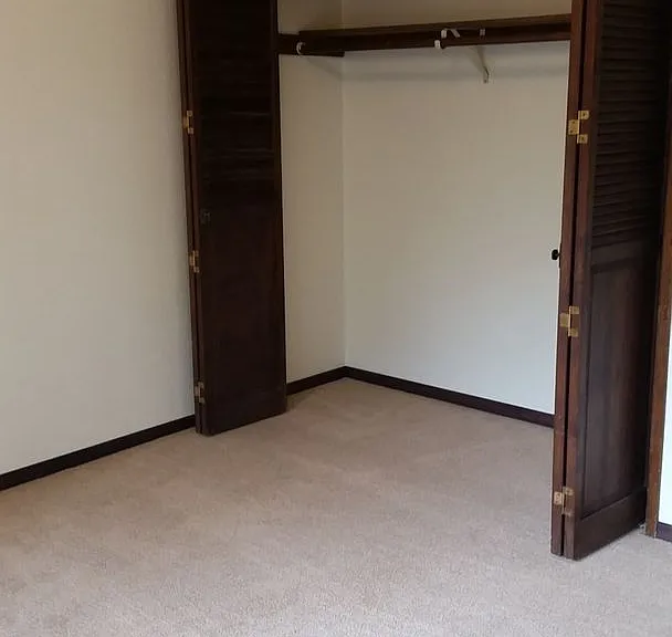 1255 Anderson Ave — Photo 11