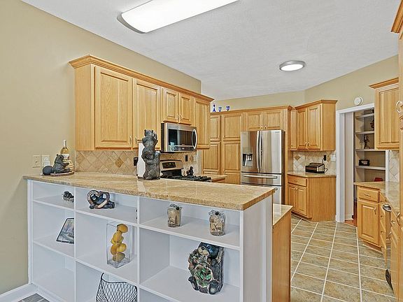 3-Kitchen from dining area