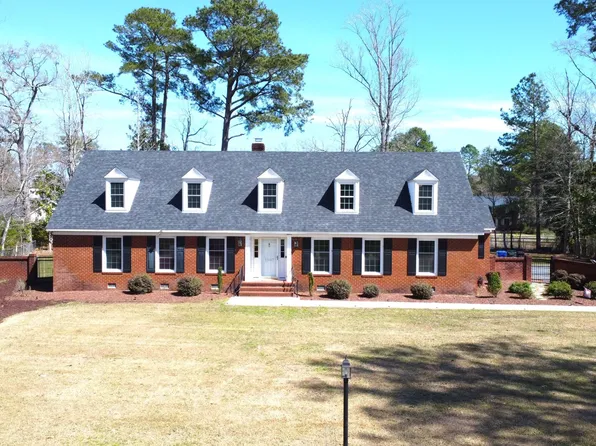 1907 Pawnee Drive, Kinston, NC 28504