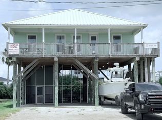261 Admiral Craik Dr, Grand Isle, LA 70358