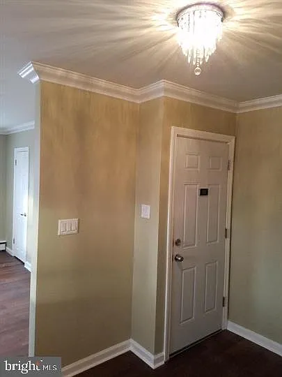 E Fariston Dr — Photo 18