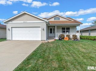 2917 Lakeshire Dr, Springfield, IL 62707