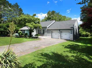 3400 Kenilworth Ln, Knoxville, TN 37917