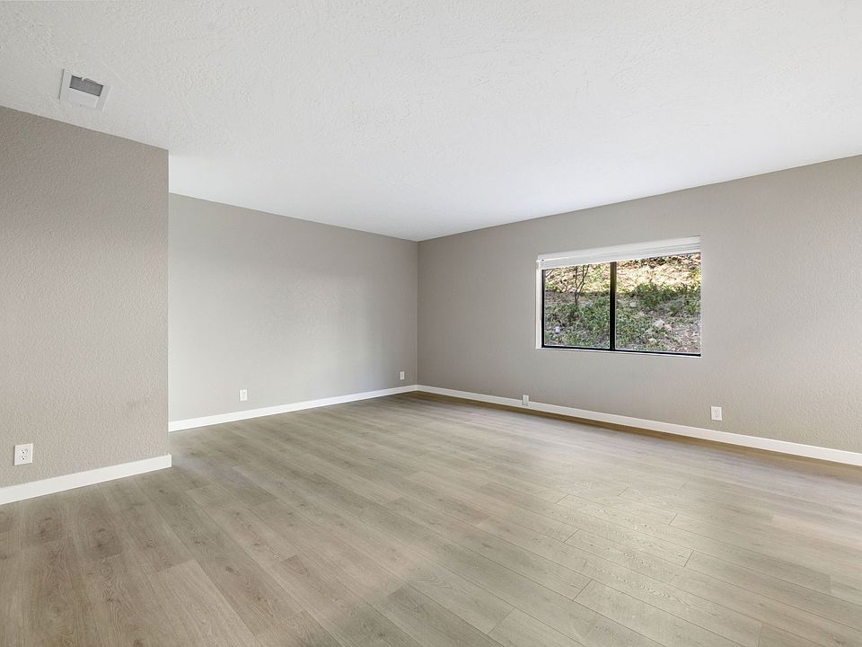 1st image of 4295 E Canyon Trl APT 2
