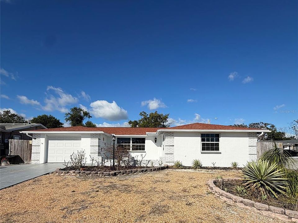 1st image of 11241 Linden Ln