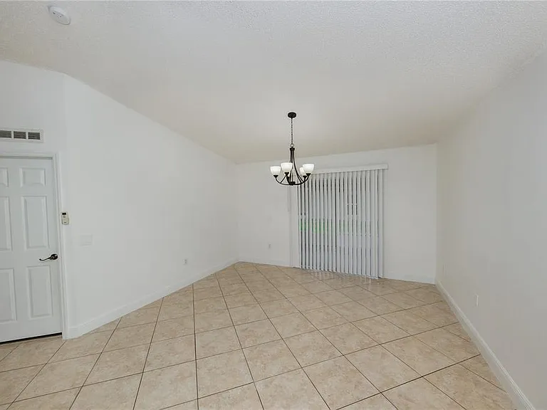 16686 Corner Cove Way — Photo 13