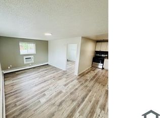 1650 Boston St APT 303, Aurora, CO 80010