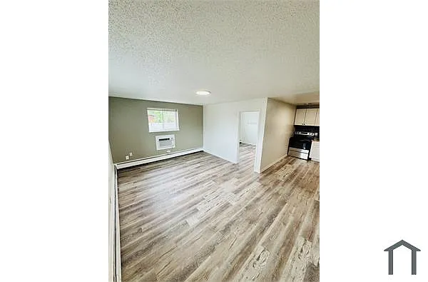 Photo 2 of 13 - 1650 Boston St #202 - Aurora, CO Building Photo - 1650 Boston St #202