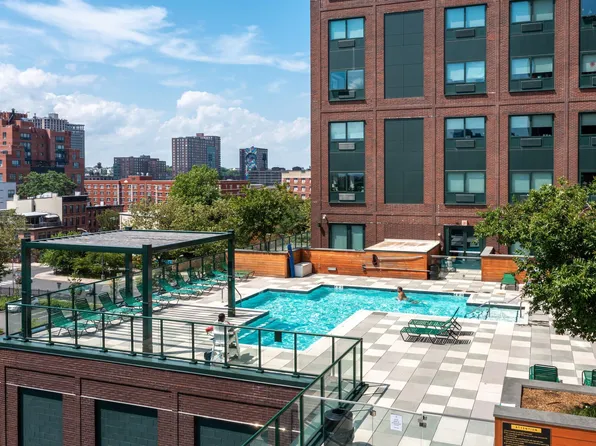 162 8th Street image 12 of 29