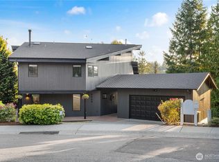 2205 135th Pl SE, Bellevue, WA 98005