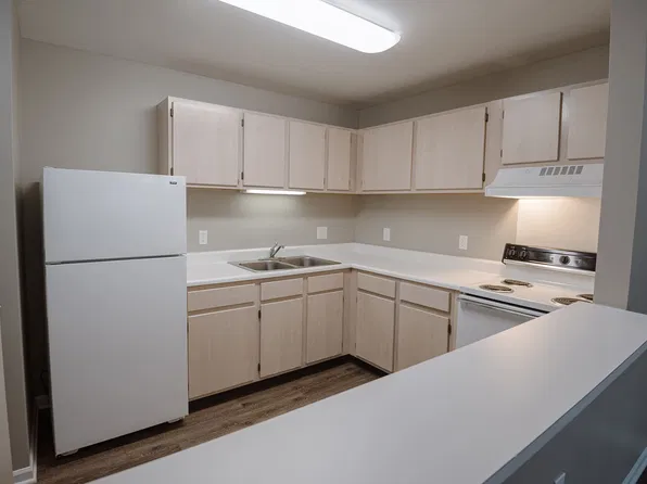 Eagle Grove Apartments