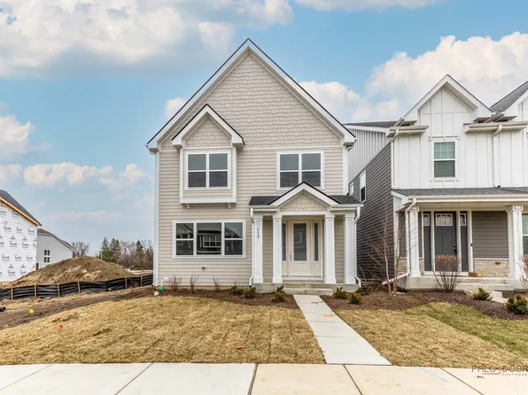 113 Roman Ln, Hawthorn Woods, IL 60047