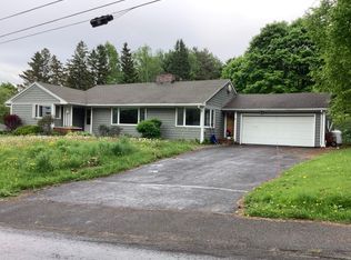 7 Hillside St, Presque Isle, ME 04769