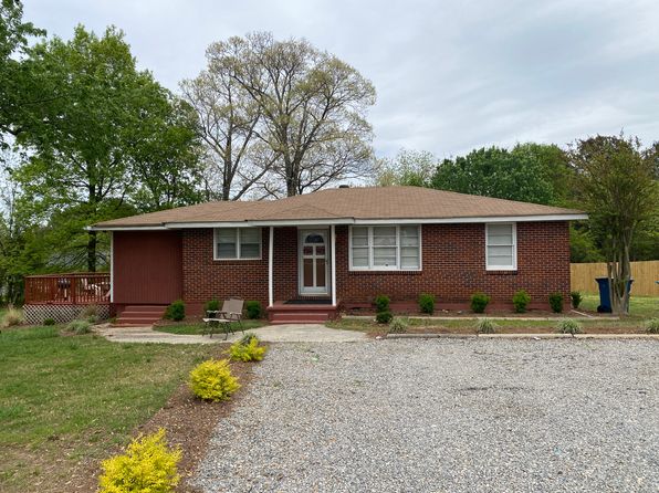 914 Ozora Rd