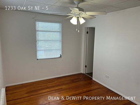 5th image of 1233 Oak St NE APT 5
