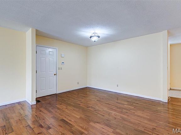 5th image of 6558 Dolphin Cir