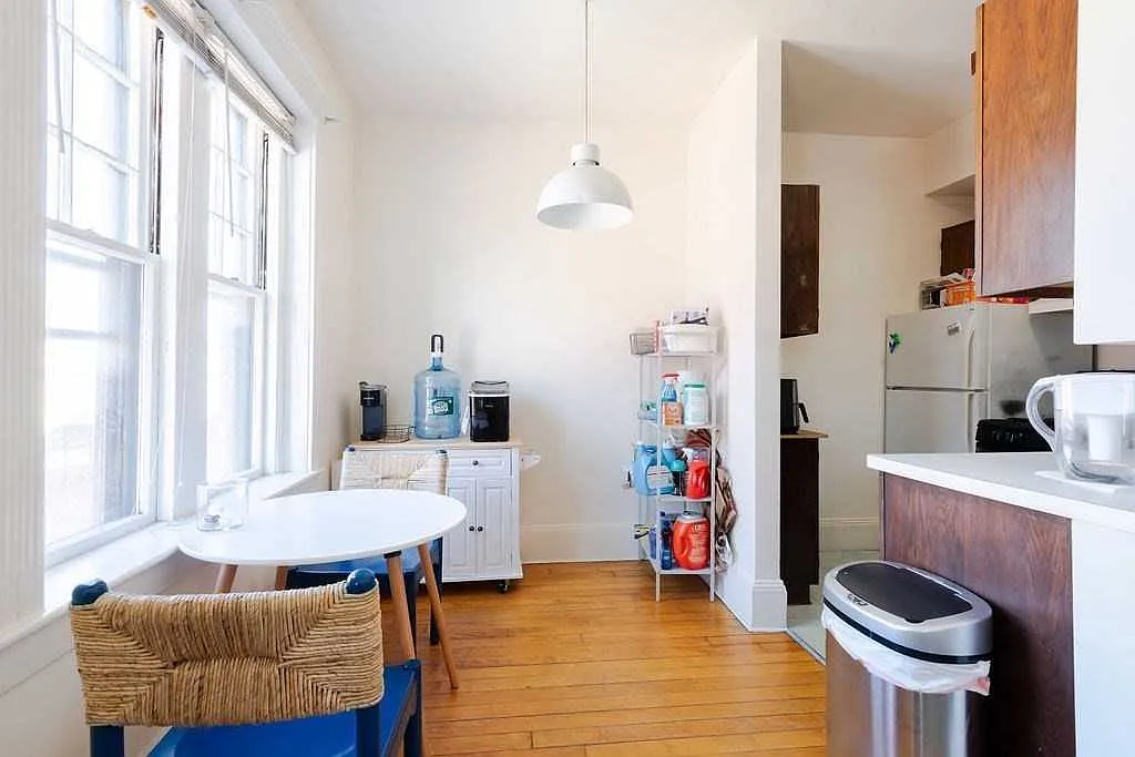 2 bed, $3,300 — Photo 3
