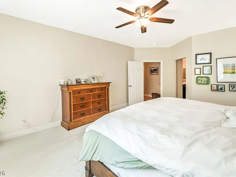 617 Baysville Ct — Photo 14