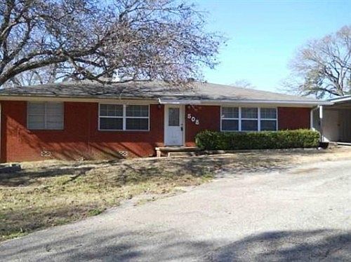 1st image of 545 Brookwood Ln