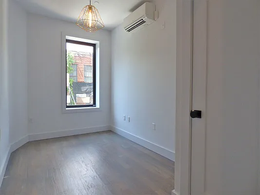 Rented by Rentopia | media 4