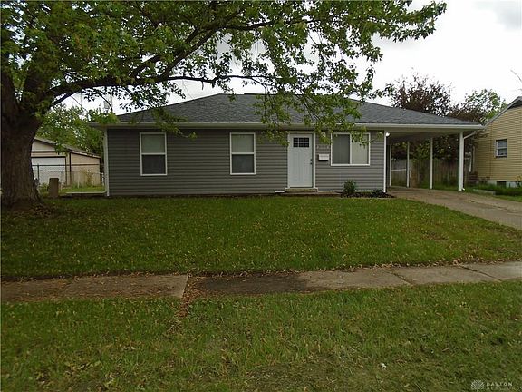 3rd image of 4224 Curundu Ave