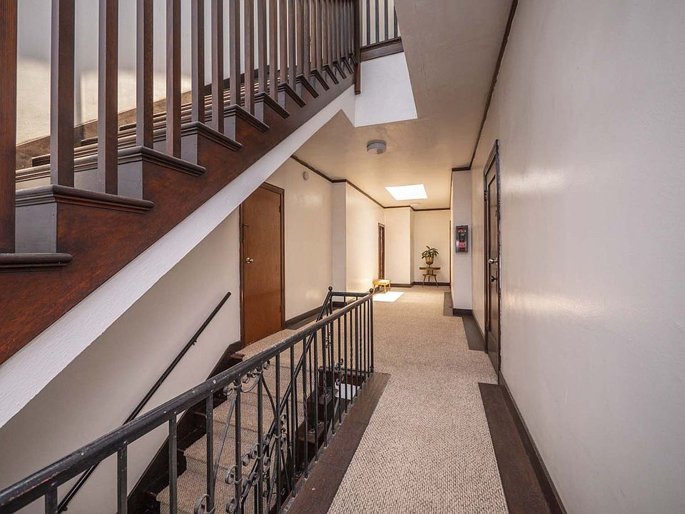 1st image of 1830 Grace Ave #402