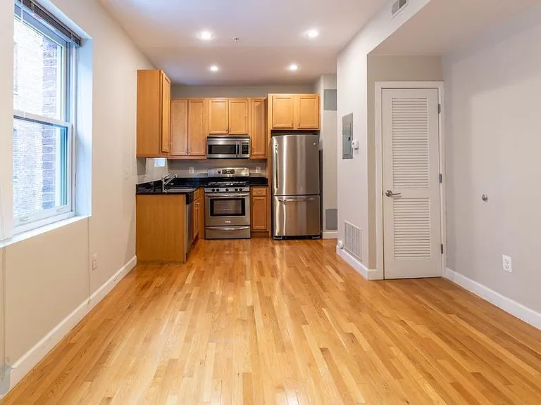 1440 Columbia Rd NW #303 — Photo 5