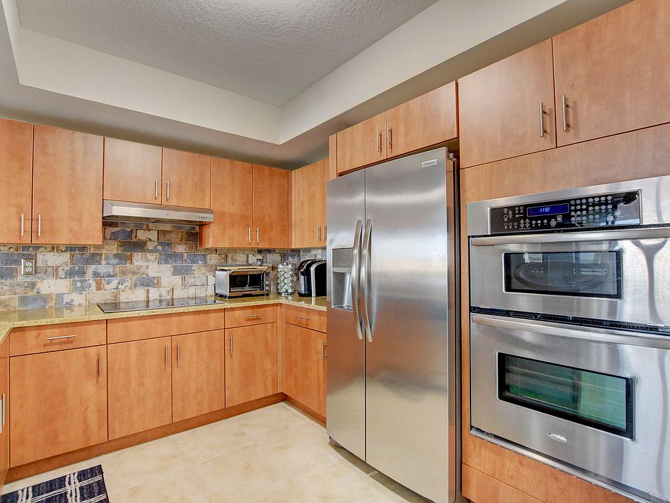 Home For Sale In Peninsula On The Intracoastal