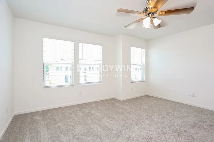 641 Holly Lakes Dr — Photo 12