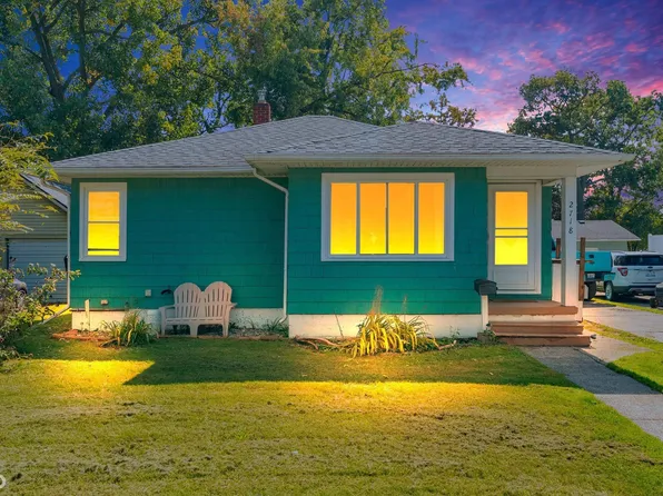 2718 Electric Ave, Port Huron, MI 48060