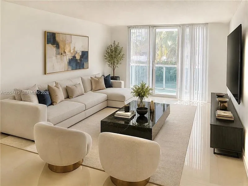 1 bed, 1.5 bath, $2,200 — Photo 1