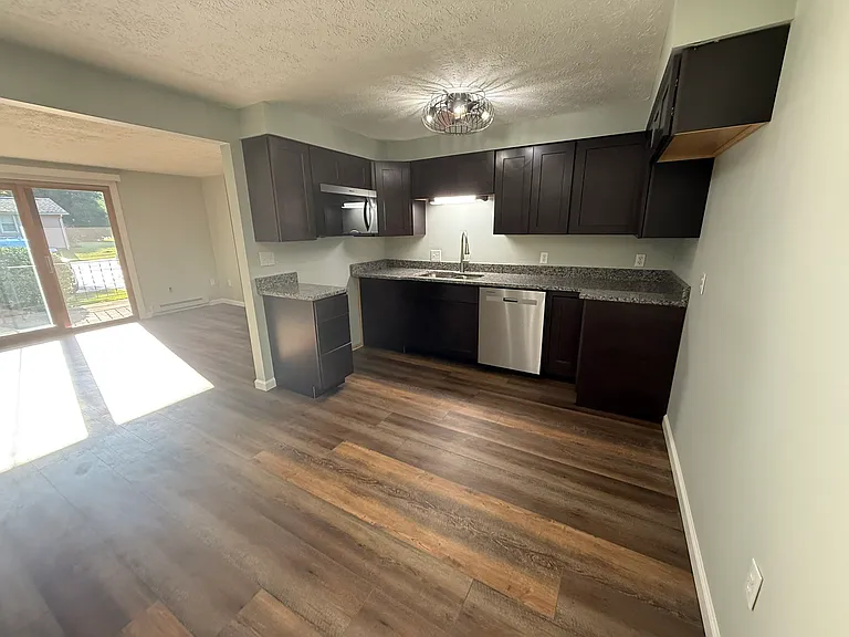 New Stainless Steel Appliances installed after photographs were taken.