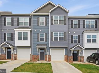 21 Olga Dr, Martinsburg, WV 25403