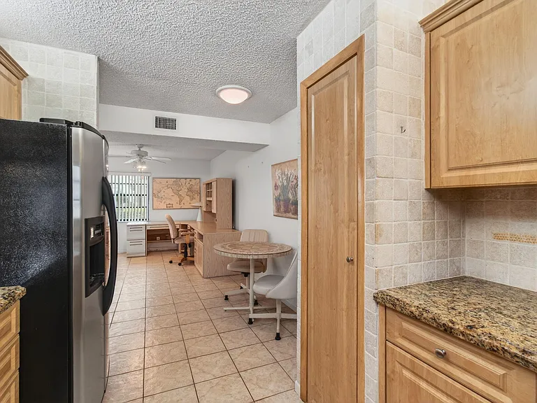 5851 Parkwalk Dr — Photo 39