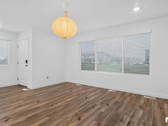5th image of 2956 N Golden Spike Dr