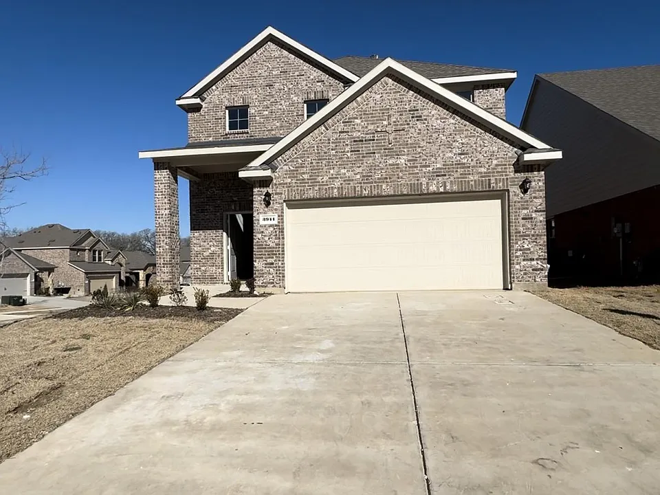 3941 Oak Creek Cir