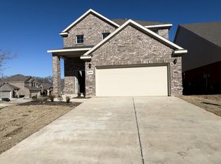 3941 Oak Creek Cir, Denison, TX 75020