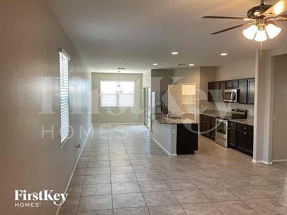 3rd image of 30103 N Yucca Dr