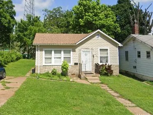 5505 Janet Ave, Saint Louis, MO 63136