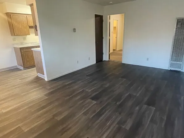 Virginia Street Apartments