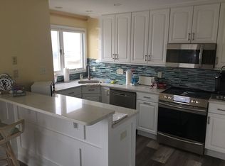 321 80th St #O, Avalon, NJ 08202