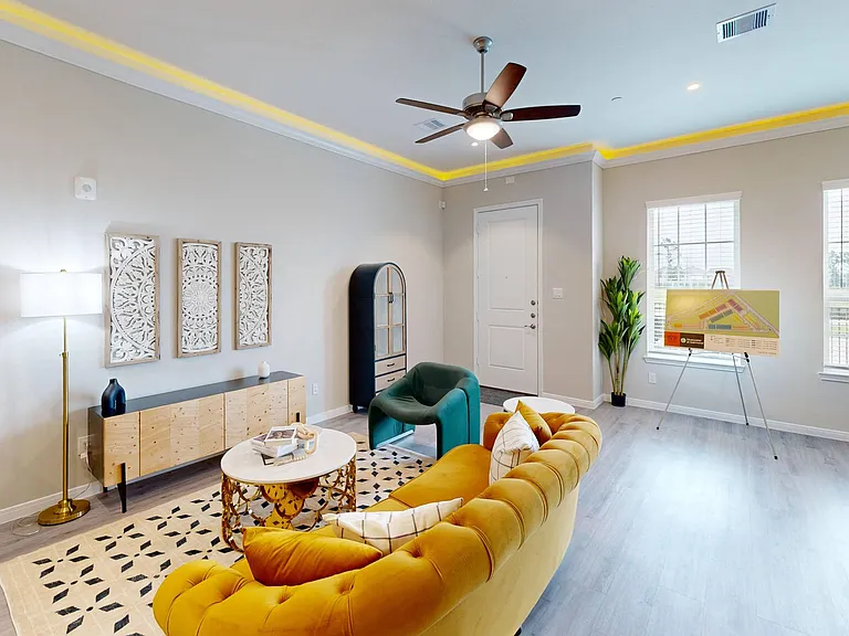 Living Room with Crown Molding (Phase I Plan 4192-S)