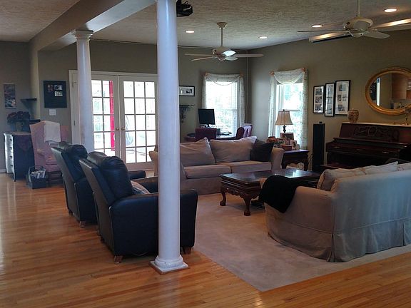4th image of 150 Brandywine Dr