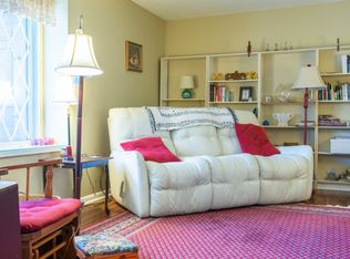 94 Fuller St APT 23, Ludlow, MA 01056