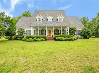 1065 Walnut Hill Church Rd, Bells, TN 38006