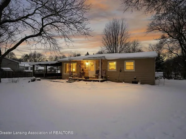 15940 Elmira St, Lansing, MI 48906