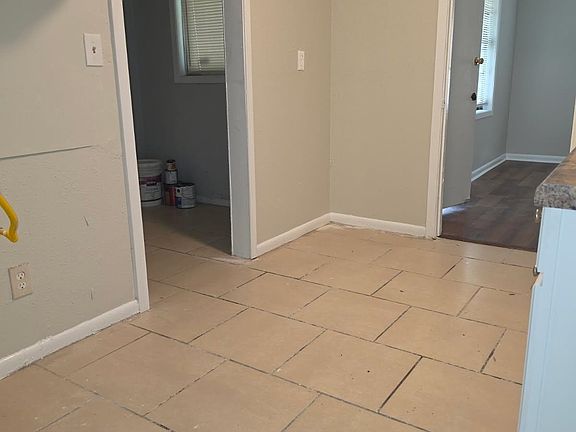5th image of 4310 Mountain Terrace St