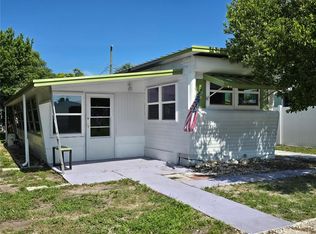 1843 Kepner Dr, Holiday, FL 34691